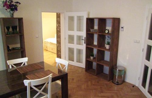 Stare Mesto Apartment | Selinor Old Town Apartments