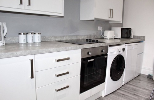 Blackpool Town Center Apartment | selmes delux Apartment with spa bath