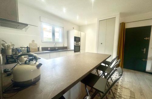 L'Ile-Rousse Apartment | SEMAPHORE GRAND T3 PROCHE CENTRE VILLE