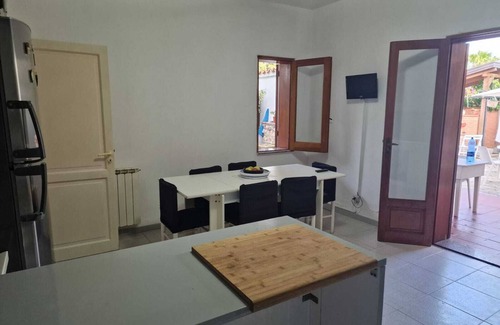 Furnari Villa | semidetached beach villa in front of eolian island near Milazzo: Tindari