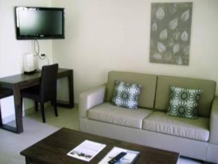 Brisbane Waterfront Apartment | Seminara Apartments Coochiemudlo Island