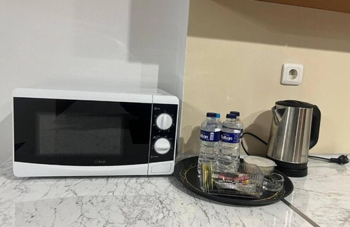 Pendik Apartment | Sena's House family room