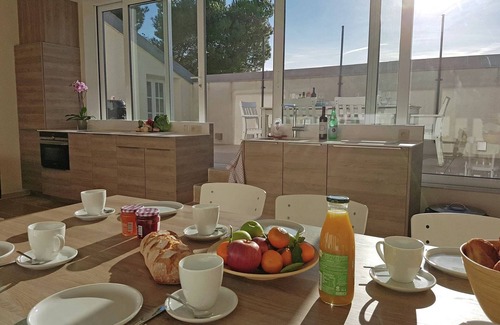 Villeseque-des-Corbieres Apartment | Serene Family Escape