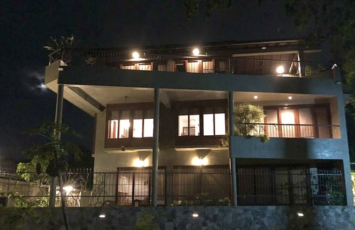 Sri Jayawardenepura Kotte House | Serene Luxury Villa, Colombo
