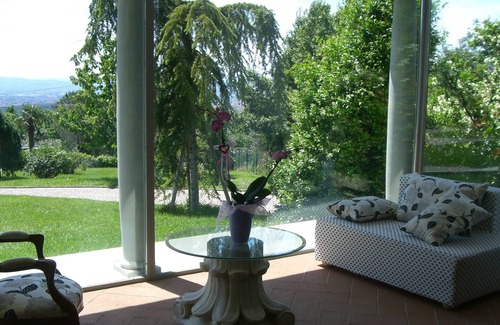 Prato Villa | Serena Bed and Breakfast, A small corner of paradise in the Tuscan hills