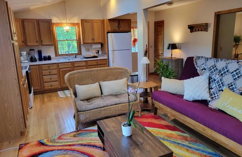 Belchertown Apartment | Serene 1-bedroom suite on 65 acre horse property