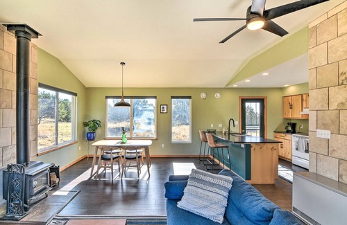Baca Grande Cabin | Serene 2-Bed Crestone Cabin Mountain Views Modern Comforts Dog-Friendly