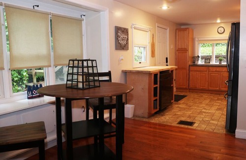 Stafford Cottage | Serene 2-bedroom, 2-bath lakefront retreat on scenic Staffordville Lake