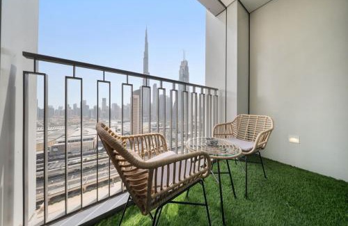 Za'abeel 2 Apartment | Serene 2BR Burj View DT Dubai