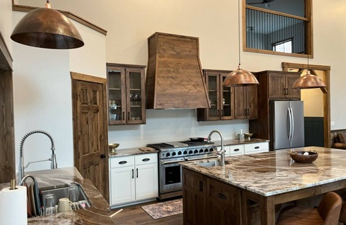 Deerwood House | Serene and spacious home in the woods, w/hot tub. Minutes from bike trails.