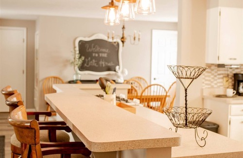 Perry House | Serene Countryside Home Bordering Letchworth State Park, near Niagara Falls