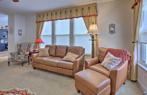 Centerville House | Serene Dayton Vacation Rental w/Large Yard!