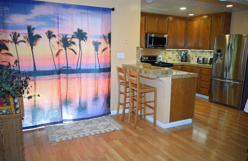 Saratoga House | Serene Gated Executive House in Saratoga's Finest Area.