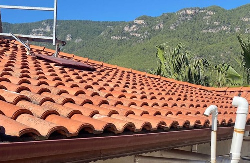 Akyaka City Center Apartment | Serene Home 180 m to Akyaka Beach