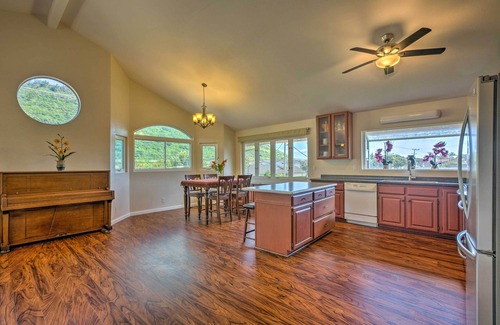 Manoa House | Serene Manoa Valley Home w/Tropical Mtn. Views!
