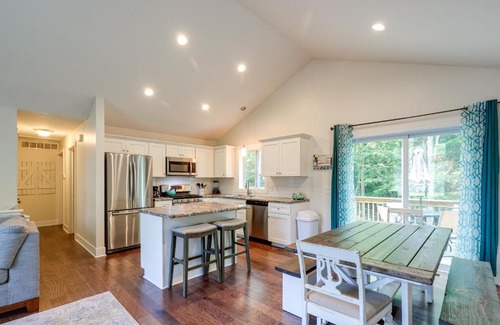 Pentwater House | Serene Pentwater Getaway with Yard Near Lakes