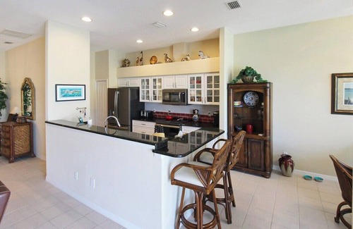 Sarasota House | Serene pool home in the exclusive Heritage Oaks Golf & Country Club - Oak Water Escape