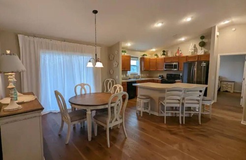 Fruitland Park House | Serene Villages Getaway