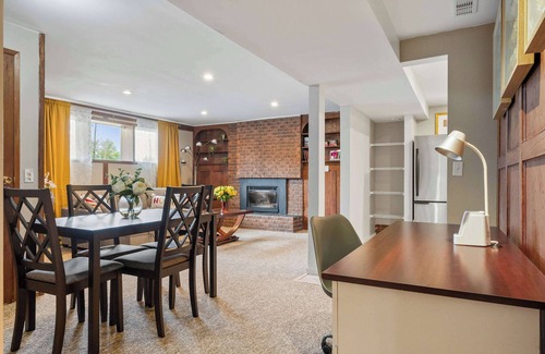Northwest Calgary House | Serenity by the Green: Yoga, Near Championship Golf - 2BR, FREE Banff Pass
