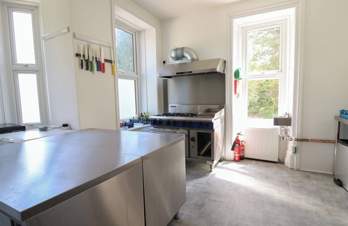 Llangammarch Wells Cottage | SERENITY HOUSE, THE RETREAT, with a garden in Llanwrtyd Wells