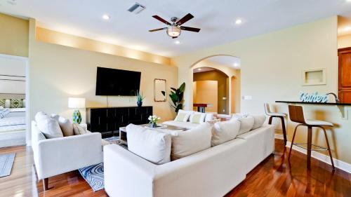 River Pointe House | Serenity & Luxury: Waterfront Oasis w Private Pool