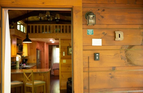 Mill Spring Cabin | Serenity Ridge Cabin D: Hideaway + Hot Tub
