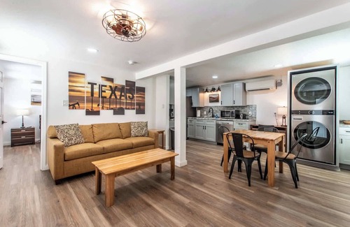 Del Mar Apartment | Serenity Suites C Sum