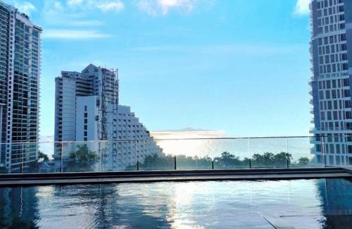 North Pattaya Apartment | Serenity Wongamat Condominium 413