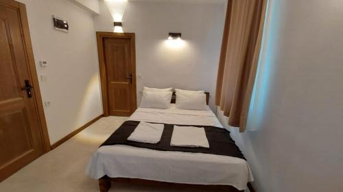Konyaalti House | Seron Mountain House