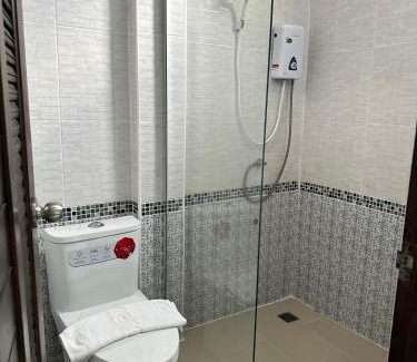 Wiang Nuea Apartment | Service Apartment Lampang Room201 ที่พักใกล้กาดกองต้า