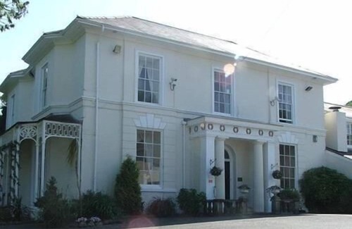 Mumbles Apartment | Serviced 2 bed Apartment-@Norton House in Mumbles