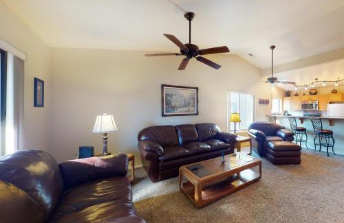 Flagstaff Apartment | Settlers Run Escape