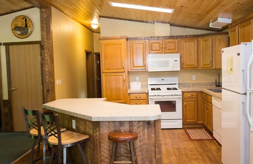 Deerwood House | Seven Bedroom Home On Turtle Lake, Sleeps Up To 20 People