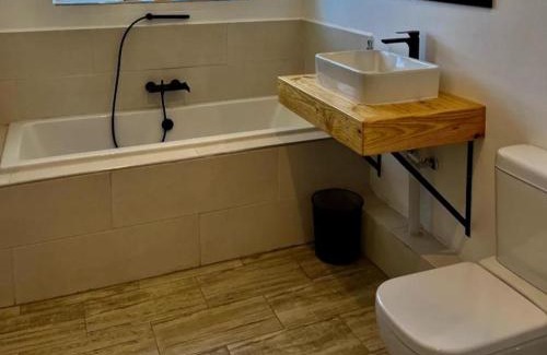 Thabazimbi Bed & Breakfast | Seven Olives Guest Rooms