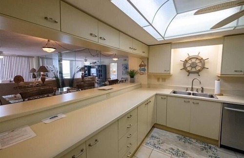 Ocean View Halifax Estates Apartment | Seychelles 1405 - Daytona Beach Oceanfront Vacations, Inc