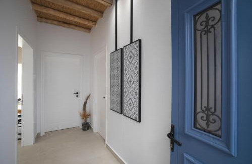 Khora Sfakion Apartment | Sfakia Seaside luxury Suites