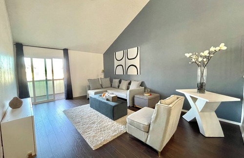 South San Francisco House | SFO/South San Francsico Sweet Home-10 minutes from SFO