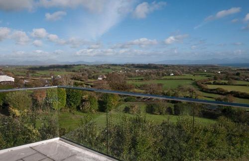 Rhyd-y-clafdy House | Sgwner View