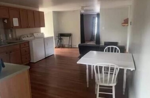 Punxsutawney Apartment | Shadow’s Edge Punxsutawney