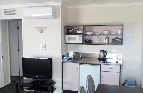 Palmerston North Hotel | Shadzz Motel & Conference Centre