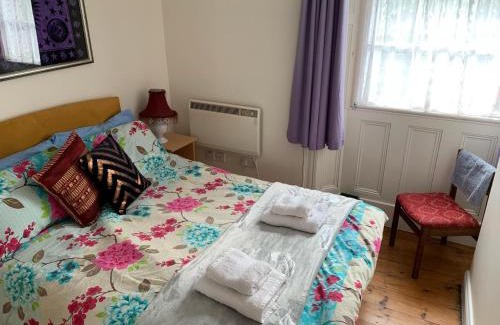 Longford House | Shalom
