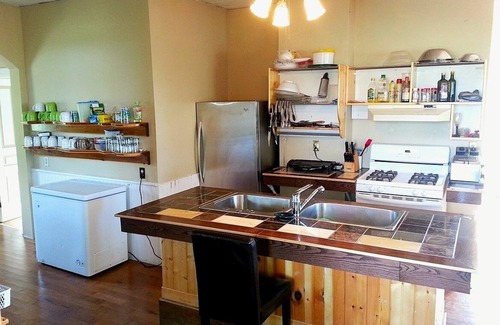 Ashfield-Colborne-Wawanosh House | Shamrock Beach Cottage near Ontario's sandy west coast!