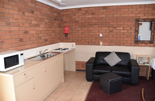 Newtown Hotel | Shannon Motor Inn