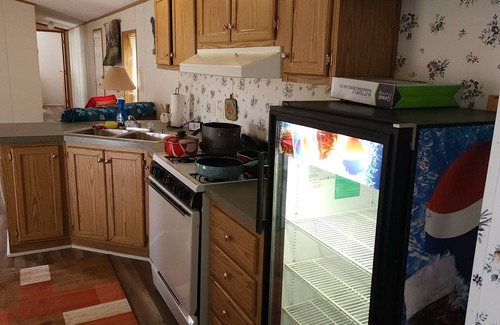 Force House | Sharon's Run Lodge is a cozy 3 bedroom/2 bath in the heart of Elk county.