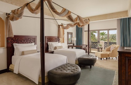 Doha Hotel | Sharq Village & Spa, a Ritz-Carlton Hotel