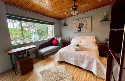 Trawal House | SharronDeez