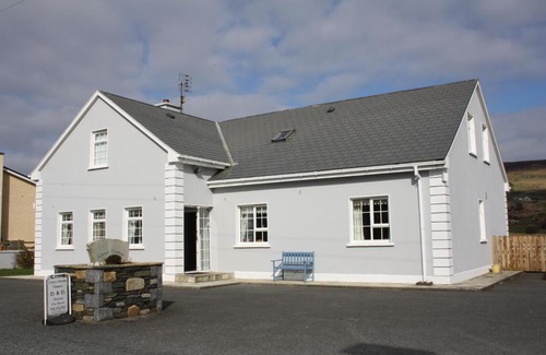 Glencolmcille Bed & Breakfast | Shashas Apartment Gleanndobhar
