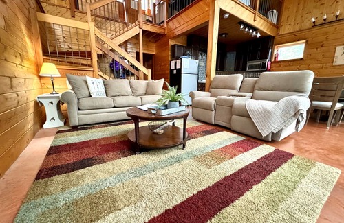 Marion House | Shawnee Overlook - Home + 2 Cabins