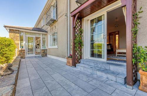 Glandore House | Shearwater Holiday Cottage