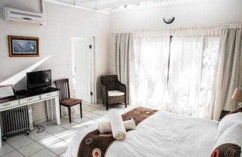 West Bank House | Sheilan House